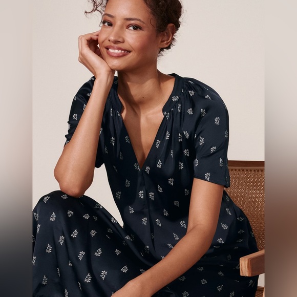 NWT THE WHITE COMPANY Printed Washed-Satin Midi Dress in Navy/Ecru - Picture 3 of 11